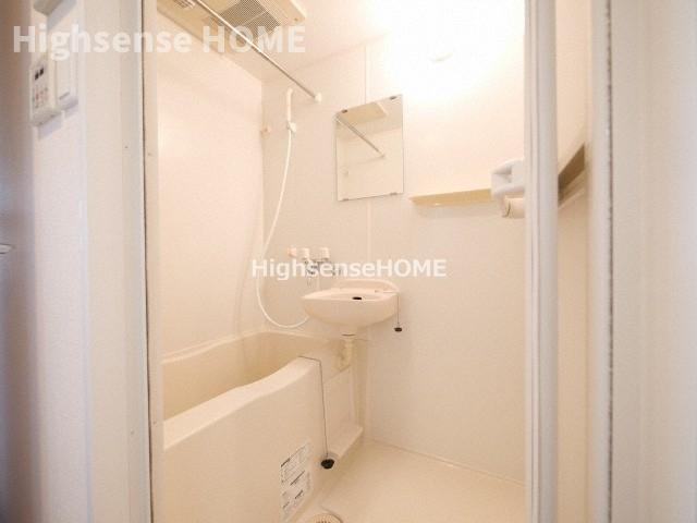 バス・シャワールーム　日々の疲れを癒すお風呂付です