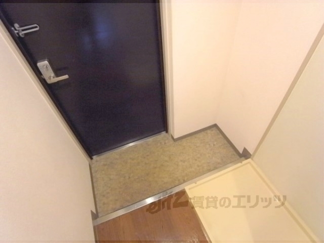 玄関　下駄箱を置けますよ