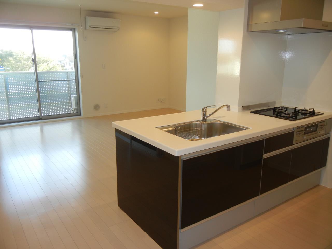 キッチン　使い勝手の良いシステムキッチン♪