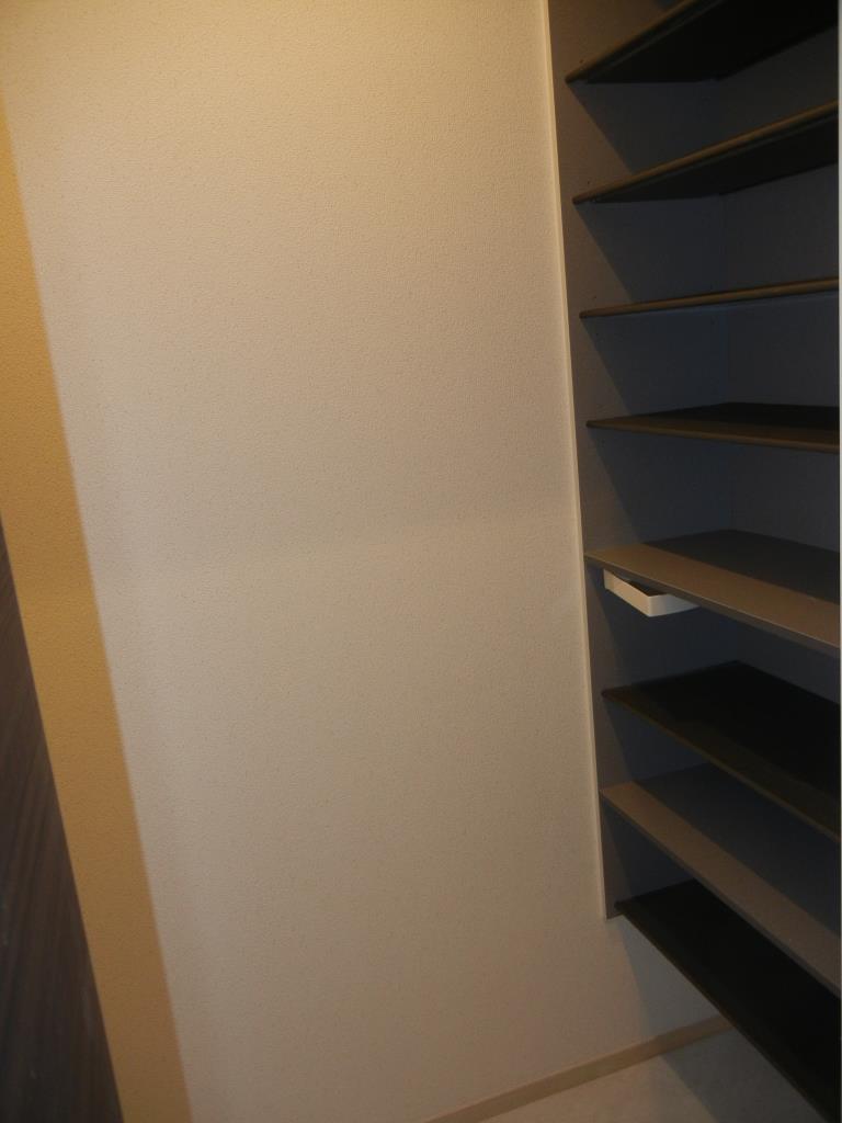 収納　玄関シューズボックス♪