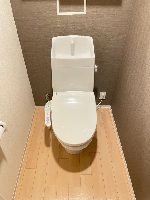 トイレ　類似写真