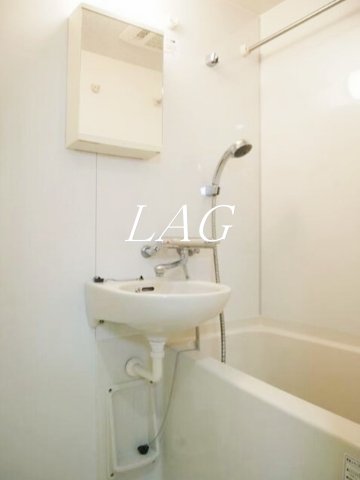 バス・シャワールーム　お風呂です。