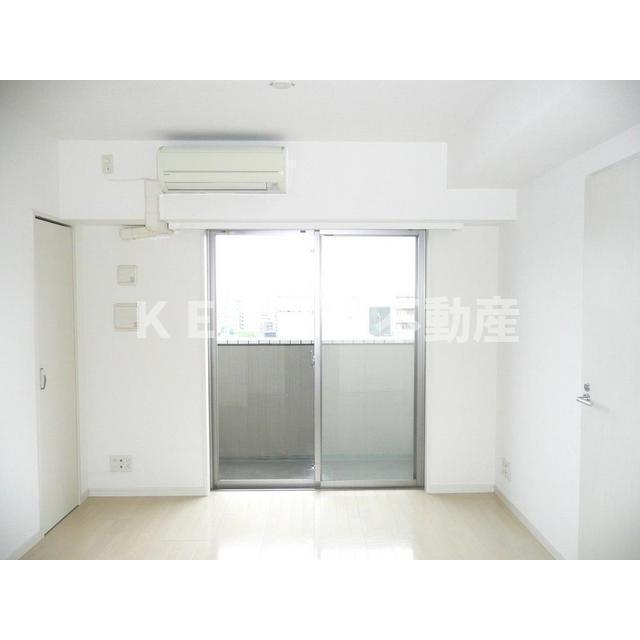 居室・リビング　居間です