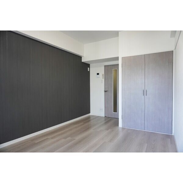 居室・リビング　※別号室の参考写真、現況優先※