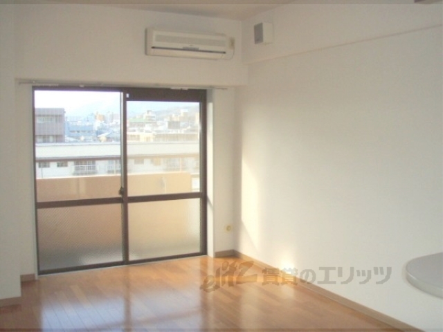 居室・リビング　居室