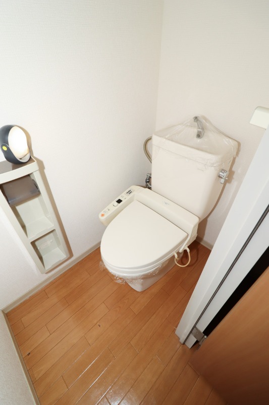 トイレ　図面と現状に相違がある場合には現状を優先