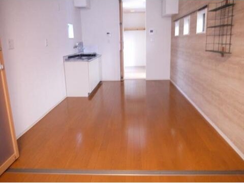 居室・リビング　使いやすい形の為、レイアウトを楽しめます♪