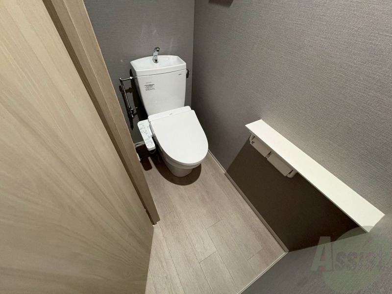 トイレ　シャワートイレになっているので快適です！