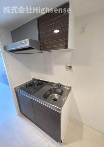 キッチン　コンパクトなキッチンで掃除もラクラク