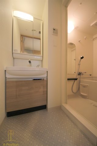 洗面設備　プレサンス大阪天満リバーシア