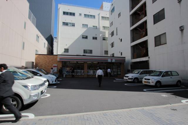コンビニ　セブンイレブン 名古屋丸の内３本町通店（コンビニ）まで40m