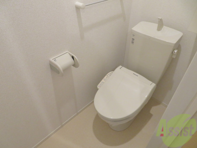 トイレ　ウォシュレット付きのトイレは使いやすいですね。