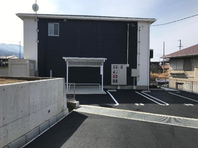 建物外観　外観写真（昼）
