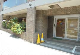 幼稚園・保育園　ニチイアイリスキッズ曙橋保育園（幼稚園・保育園）まで201m