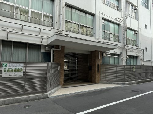 小学校　大阪市立豊崎小学校（小学校）まで511m