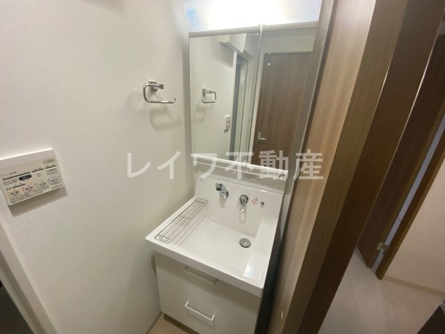 洗面設備　忙しい朝には欠かせない洗面所です