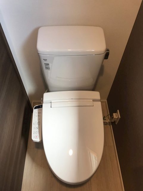 トイレ　トイレ