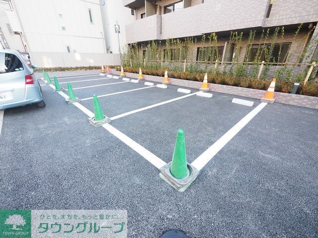駐車場　駐車場