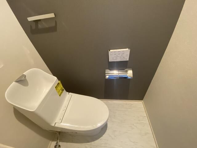 トイレ　トイレもきれいです