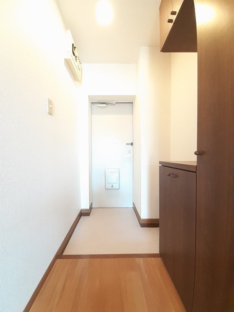 玄関　図面と現状に相違がある場合には現状を優先