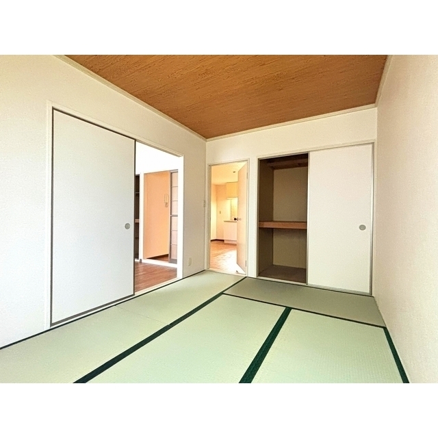 収納　押入れが付いてます♪