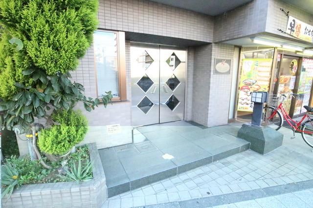その他共有部分　☆エントランス入り口です☆