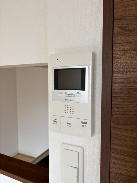 セキュリティ　※写真は別号室です。