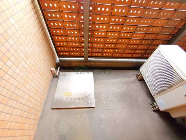 バルコニー　別部屋の参考写真です