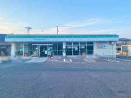コンビニ　ファミリーマート岡山奥田二丁目店（コンビニ）まで121m