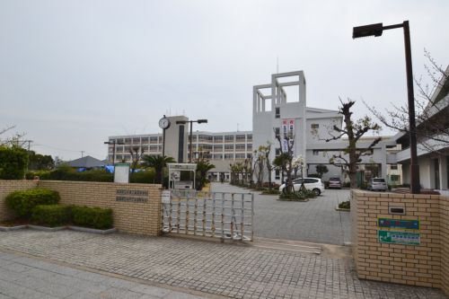 高校・高専　兵庫工業高等学校（高校・高専）まで657m