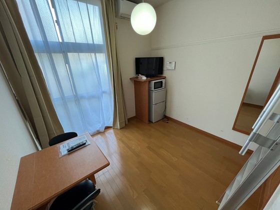 居室・リビング　※別部屋の写真です