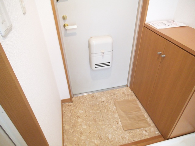 玄関　玄関はこんな感じです
