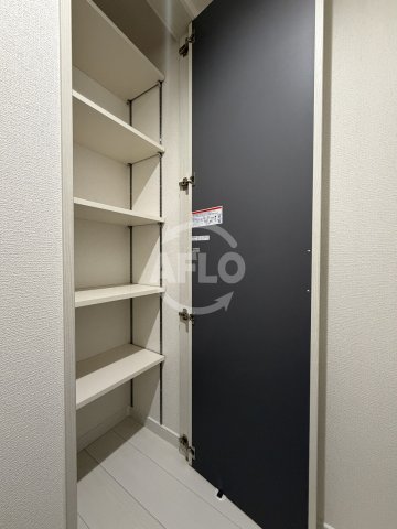 収納　H-maison大正VI　収納