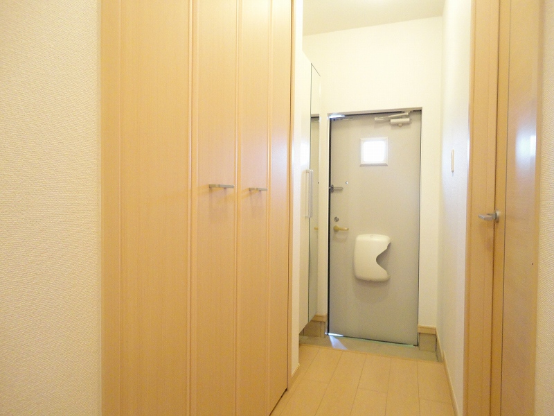 玄関　シューズBOX付