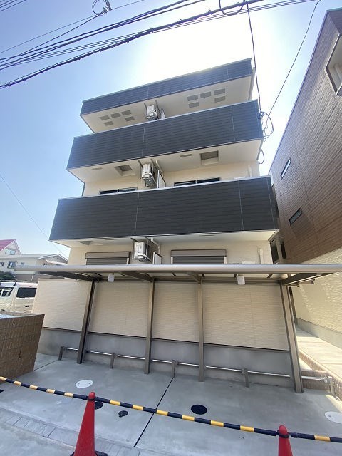 建物外観　外観は落ち着いています