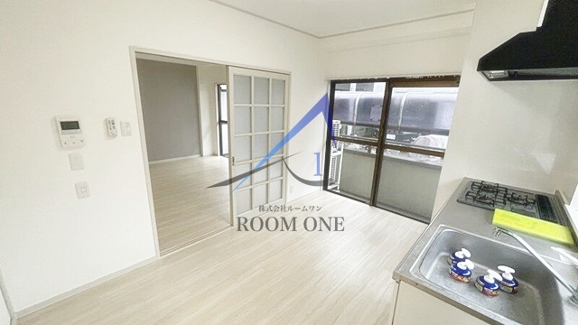居室・リビング　洋室のお部屋です。