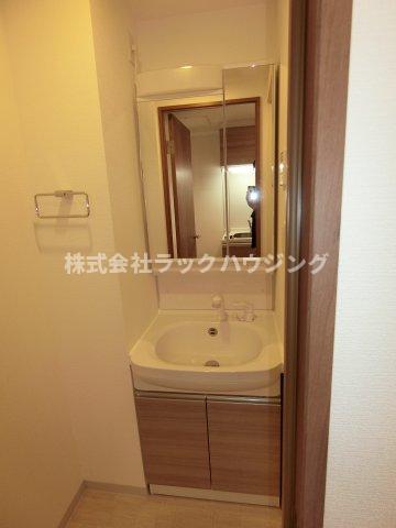 洗面設備　※同仕様写真となります。