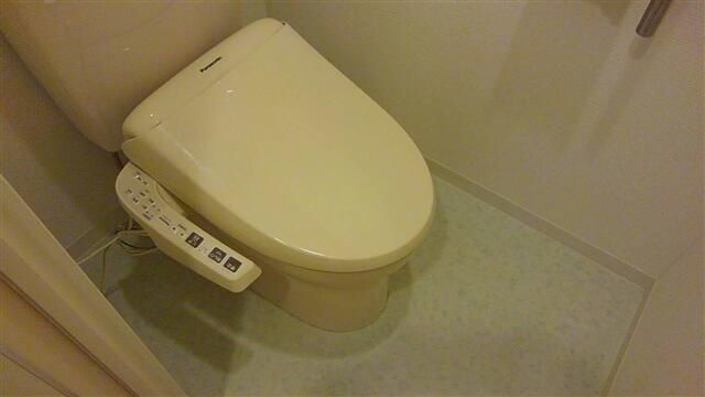 トイレ　ゆったりとした空間のトイレです