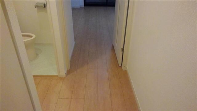 玄関　明るい玄関です