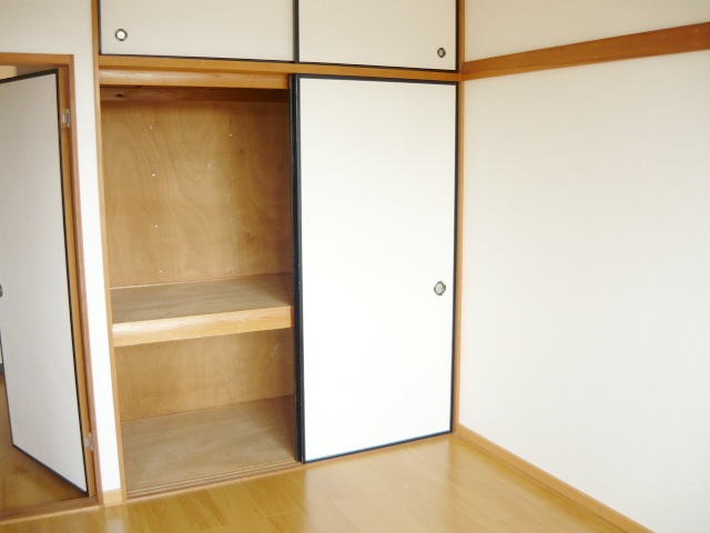 収納　図面と現状に相違がある場合には現状を優先