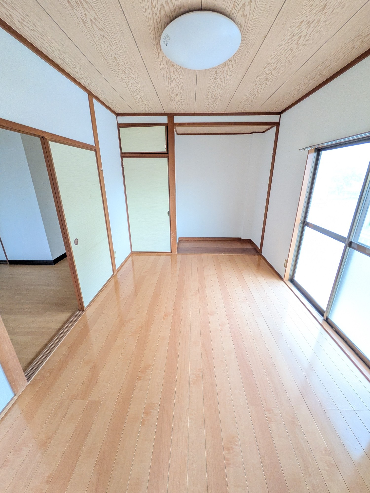 ＪＲ山陰本線 綾羅木駅 徒歩25分 2階建 築39年の内装写真