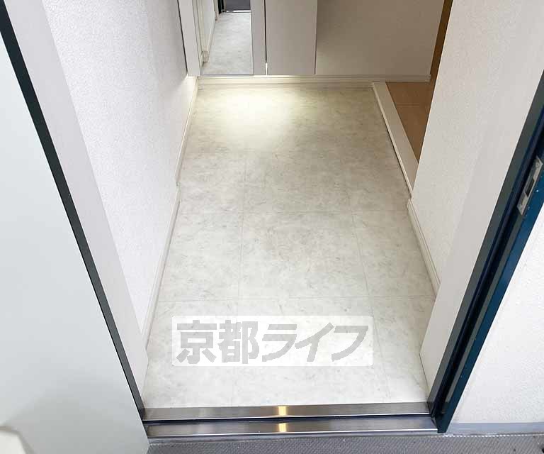 玄関　広々とした玄関です・