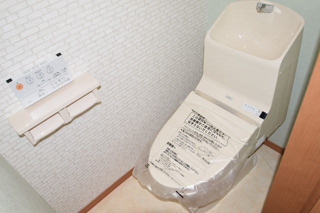 トイレ　他部屋