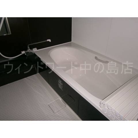 バス・シャワールーム　詳細は、ウィンドワード中の島店までご相談下さい。
