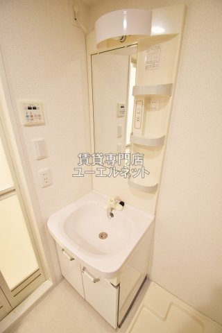 洗面設備　独立洗面台