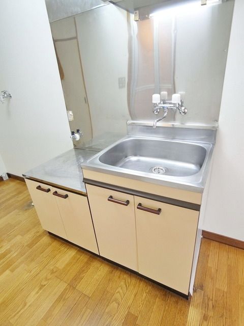 キッチン　タウンハウジングまで