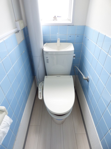 トイレ　※写真は他号室です