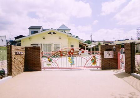 幼稚園・保育園　孔舎衛幼稚園（幼稚園・保育園）まで406m