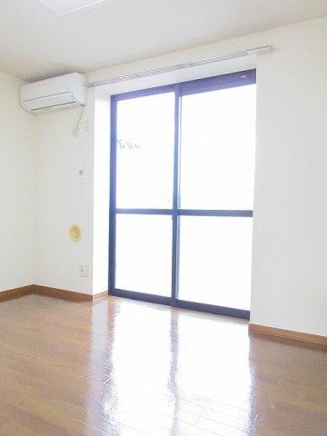 その他部屋・スペース　明るい室内です