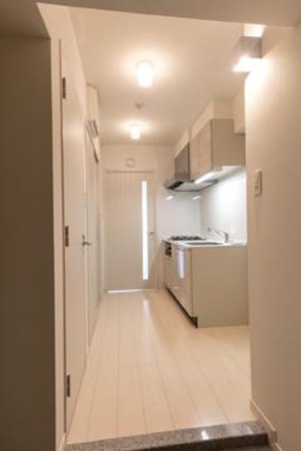 玄関　※写真は同タイプ住戸です。